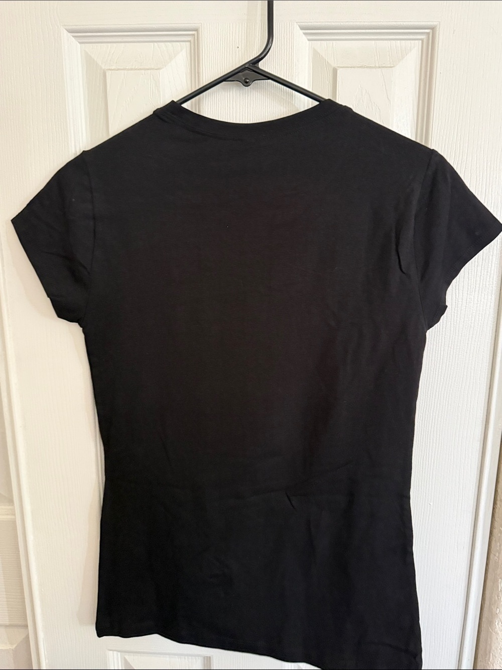 Reserved Black Short Sleeve Tee with Colorful Dripping Lips Graphic - Picture 5 of 5